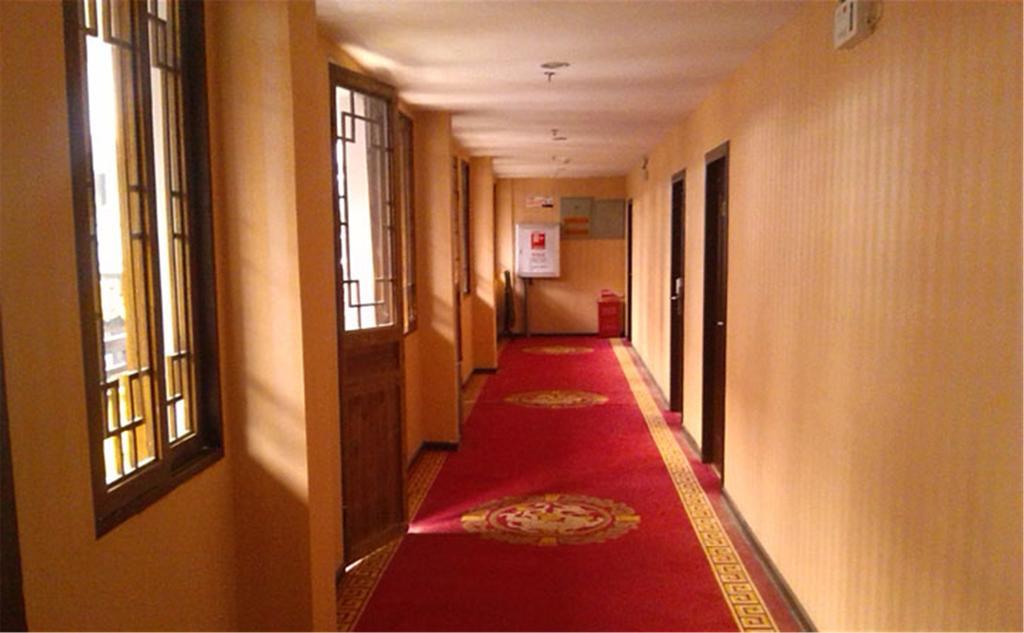 Wudangshan Yinjie Holiday Hotel Danjiangkou Exterior foto